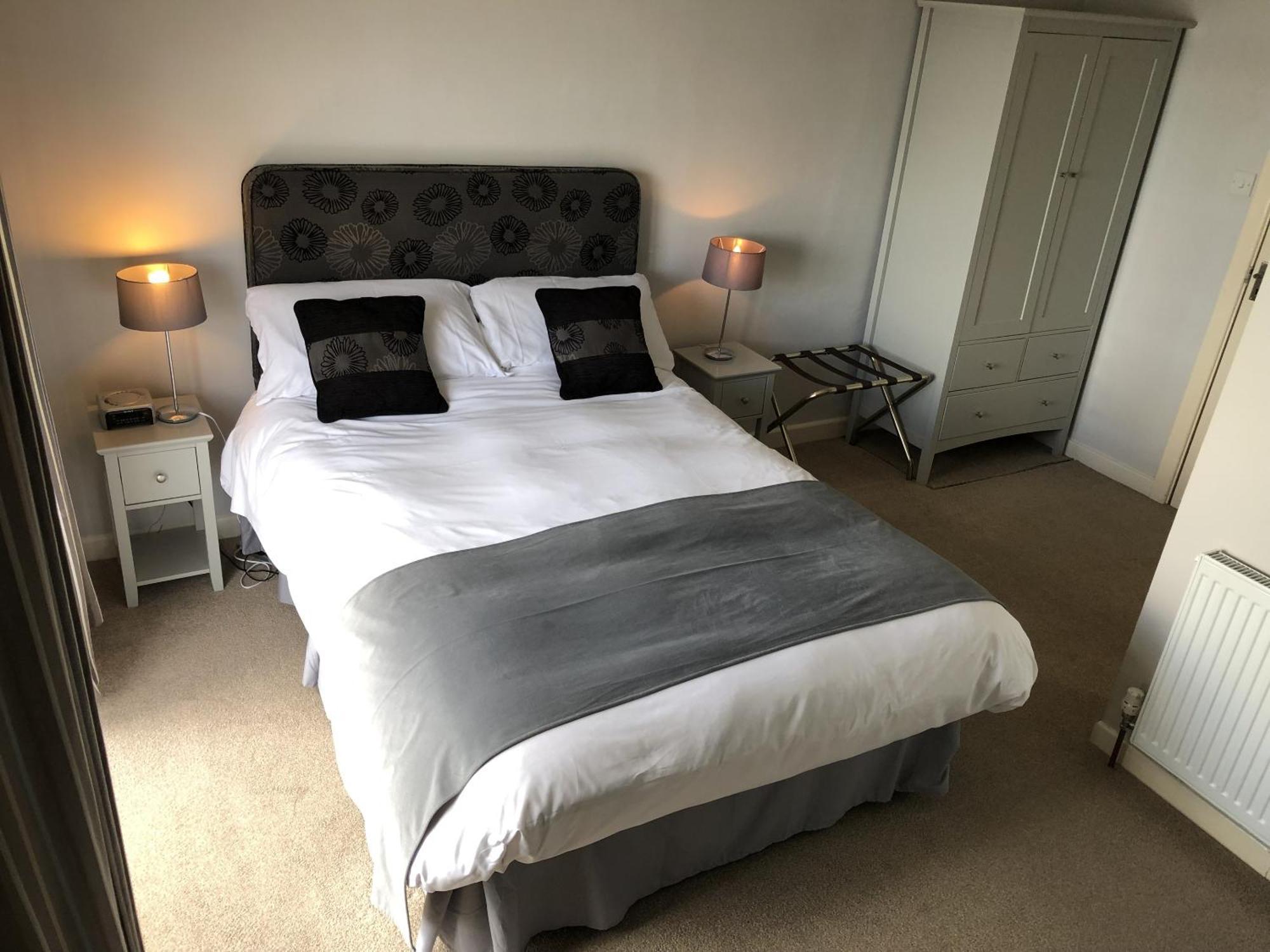 Ferry House 3* Milford Haven