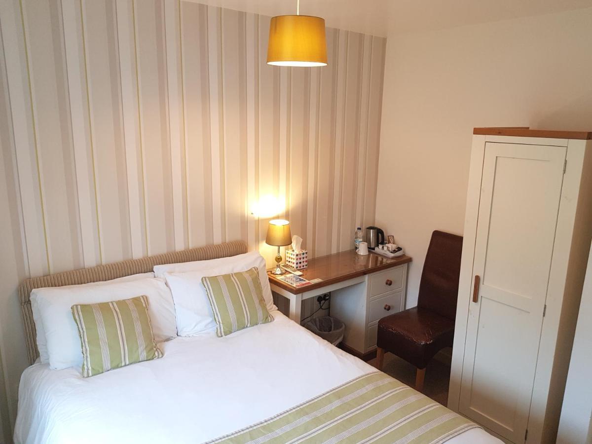 Ferry House Couette-café 3*