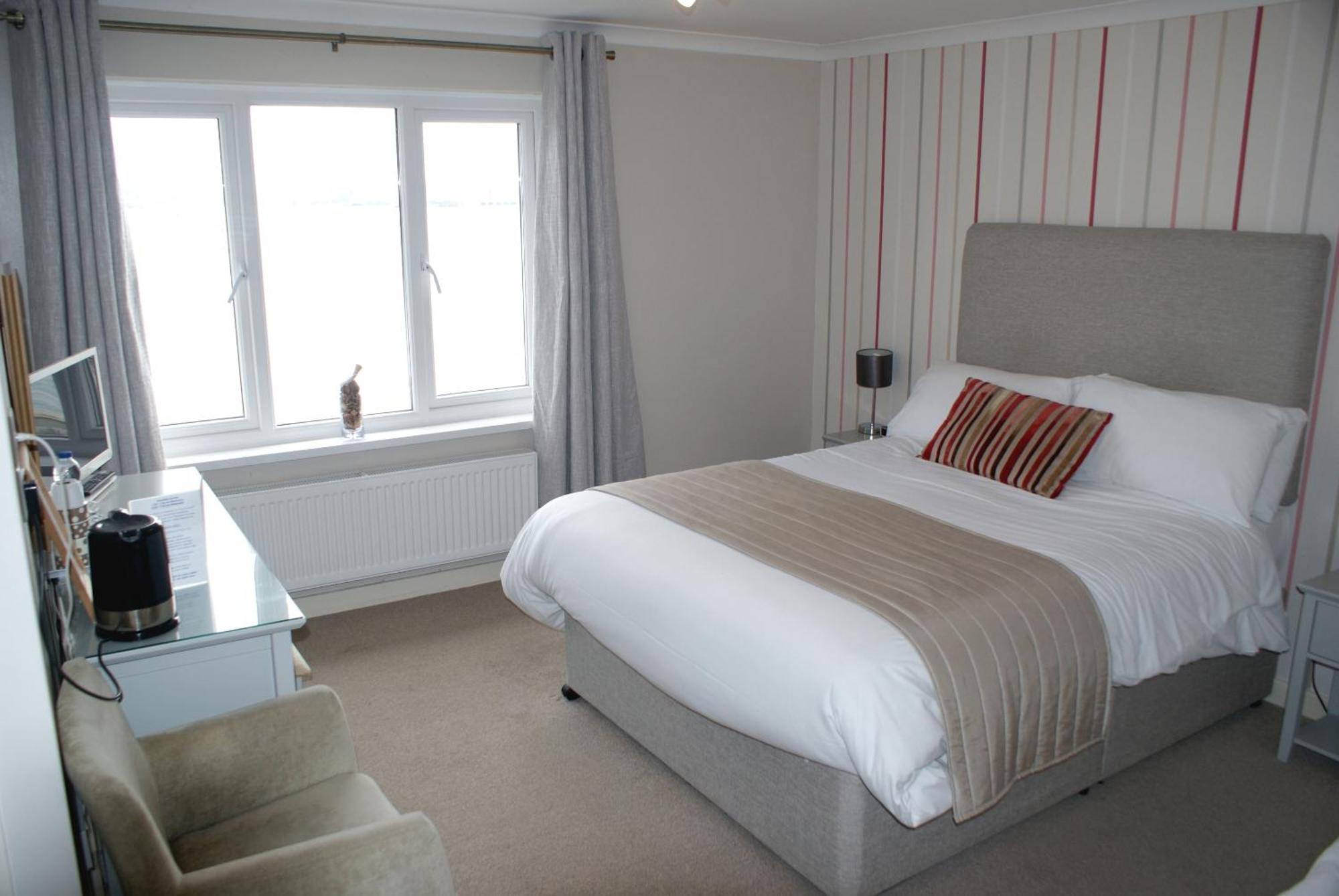 Ferry House 3*